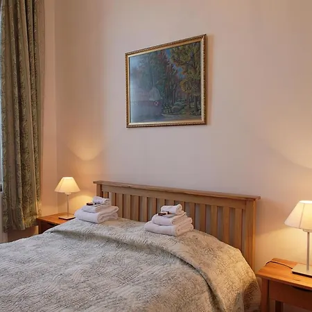 Hotell Grasu Pils 3*
