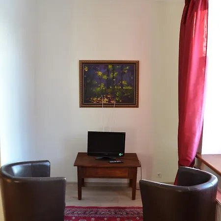 Grasu Pils Hotell Cesvaine