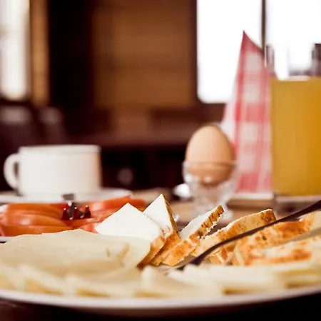 Hotell Grasu Pils Cesvaine